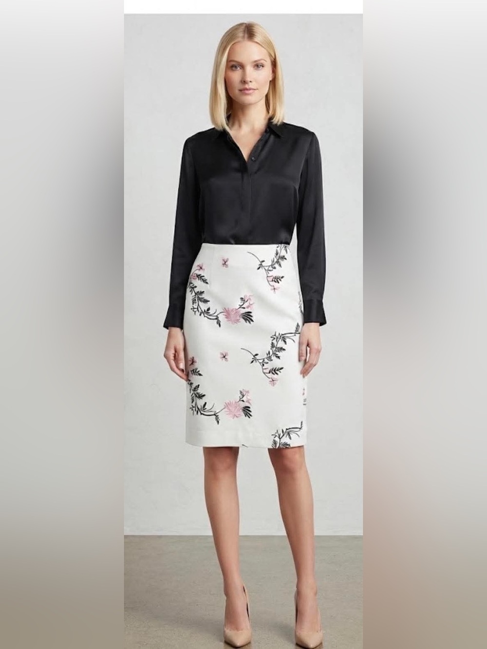 Kasper White Pencil Skirt with Pink and Black Floral Embroidery